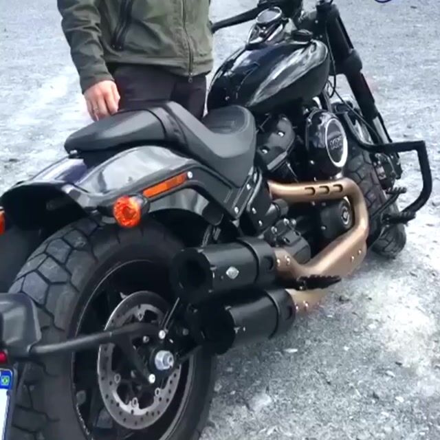 Video de PONTEIRAS 4.5" STAR - SOFTAIL Fat Bob (M8)