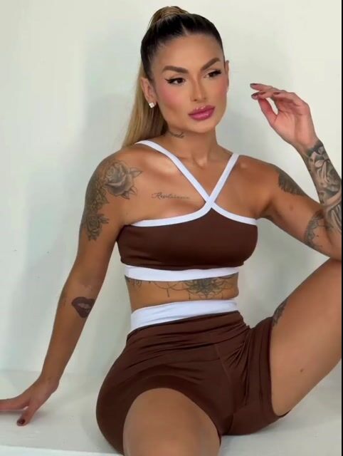 Vídeo de Conjunto Fitness Cruzado Bicolor Amanda