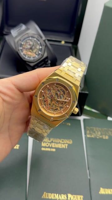 Video de Audemars Piguet Royal Oak Double 42mm - AÇO DOURADO/MOSTRADOR SKELETON DOURADO