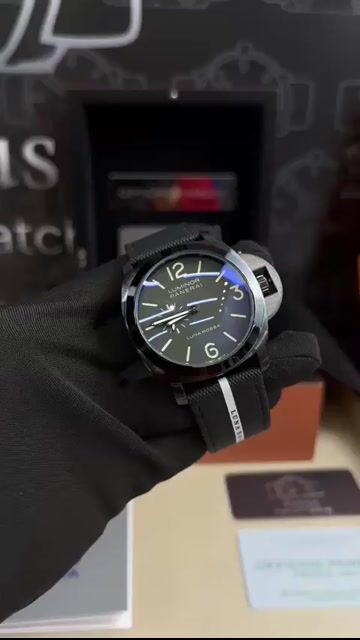 Video de Panerai Luminor 45mm - AÇO/MOSTRADOR PRETO - SILICONE