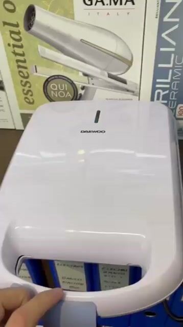 Video de Sandwichera Daewoo SM8625 4 Sándwiches