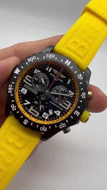Video de Breitling Endurance Pro Ironman 44mm - AÇO PRETO/MOSTRADOR PRETO - SILICONE