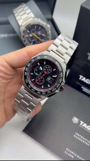 Video de TAG Heuer Fórmula 1 42mm - AÇO/MOSTRADOR PRETO
