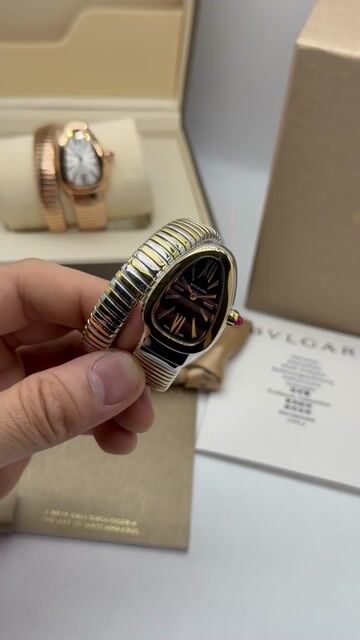 Video de Bvlgari Serpenti Tubogas 33mm - AÇO COM DOURADO/MOSTRADOR PRETO