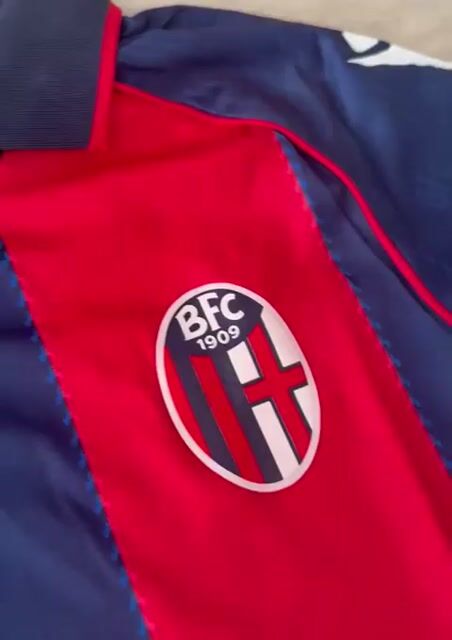 Video de CAMISETA 26/27 BOLOGNA TITULAR