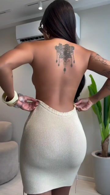 Vídeo de Vestido de Tricô Modal Premium Curto Frente Única