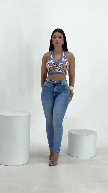 Vídeo de LUNAY'S JEANS
