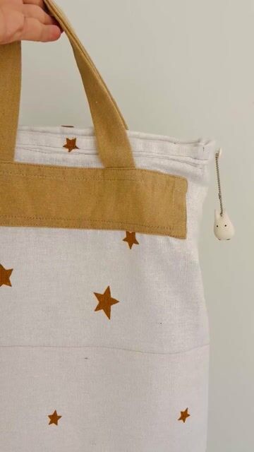 Video de [MNOEMÍ BOLSA] BLANCA-BEIGE STAR (VUELTA MANZANA)
