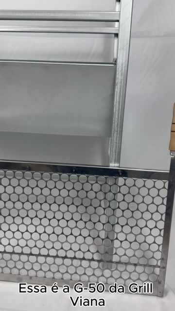 Vídeo de Churrasqueira Aço 50cm Portátil com Grelha em Inox
