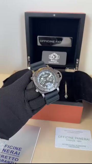 Video de Panerai Luminor 45mm - AÇO/MOSTRADOR PRETO - SILICONE