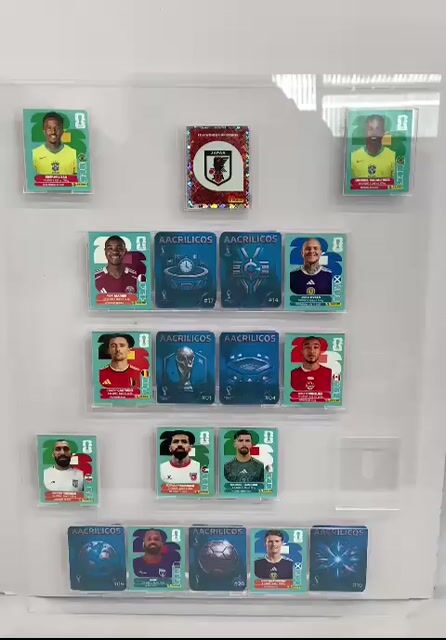 Vídeo de Quadro Acrílico para Figurinhas de Futebol