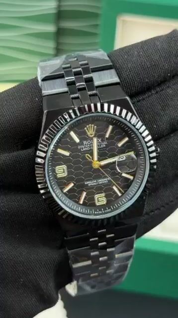 Video de Land Dweller 40mm - AÇO PRETO/MOSTRADOR PRETO