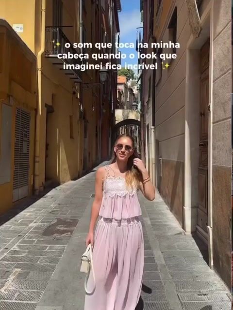 Vídeo de Conjunto Chiffon com Calça Pantalona e Blusa de Renda Guipir