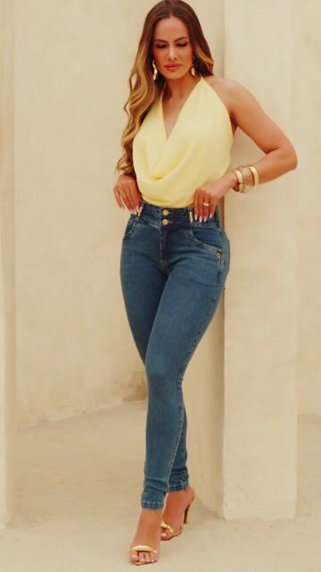 Vídeo de LUNAY'S JEANS