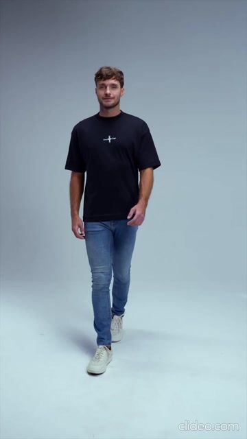 Vídeo de Camiseta Oversized Cristã "Meu Norte é Jesus Cristo" Streetwear Exclusiva
