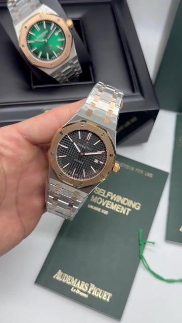 Video de Audemars Piguet Royal Oak 42mm - AÇO COM ROSE/MOSTRADOR PRETO