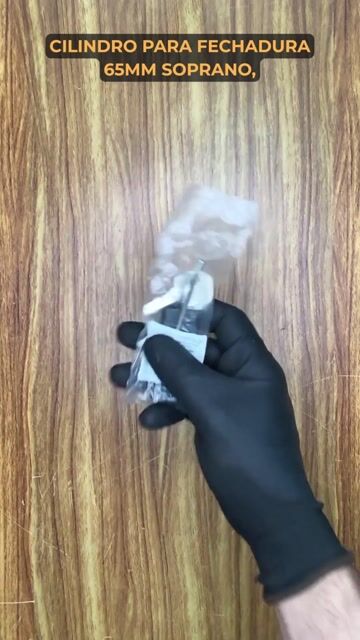Vídeo de Cilindro para Fechadura 53mm ZA/ZA Preto 2 Chaves - SOPRANO