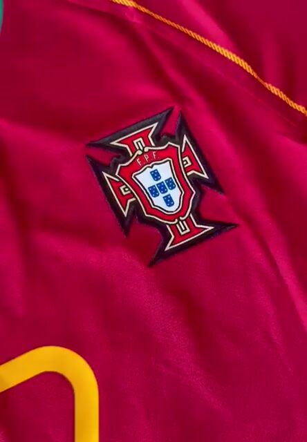Video de CAMISETA PORTUGAL 2006 TITULAR RONALDO 17