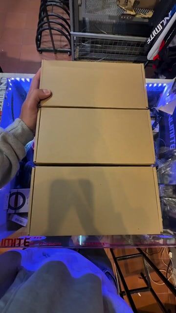 Video de Bolso Enlee EG03 Rígido Impermeable TPU+Polyester 1 Litro Cierre Magnetico