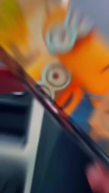 Vídeo de Cheirinho para Carro Pingente Aromático Minions – Recarregável para seu Carro – Presente Criativo – Novidade Divertida