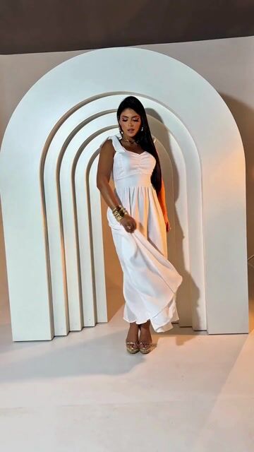 Vídeo de Vestido Valquiria Duna Linho