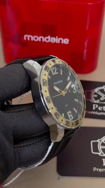 Video de Mondaine 99829G0MVNH1 44mm- AÇO COM DOURADO/MOSTRADOR PRETO - COURO