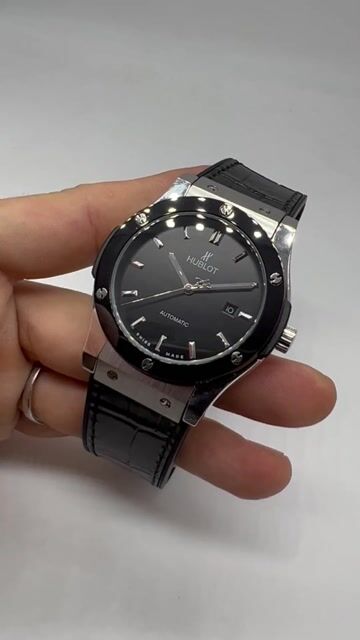 Video de Hublot Classic Fusion 45mm - AÇO/MOSTRADOR PRETO - SILICONE E COURO
