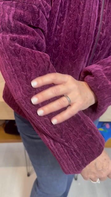 Video de CAMPERA COREY