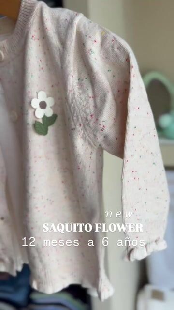 Video de SAQUITO TEJIDO FLOWER BEIGE | SA1