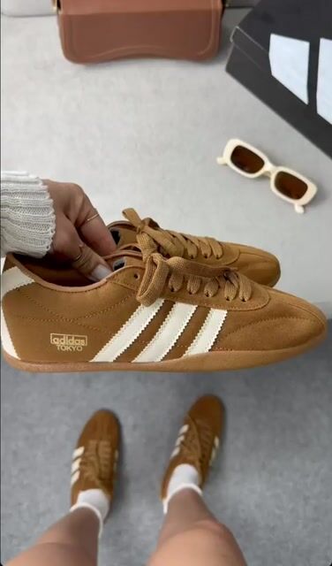 Video de TÊNIS ADIDAS TOKYO RETRÔ FASHIONISTA {FORMA NORMAL}