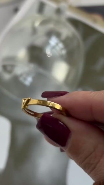 Video de Anel Inspiração com escrita romano regulável em aço inox Gold