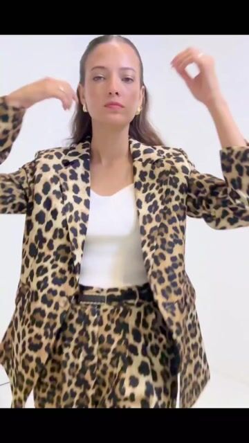 Video de Sastrero Blazer Animal Print Nant