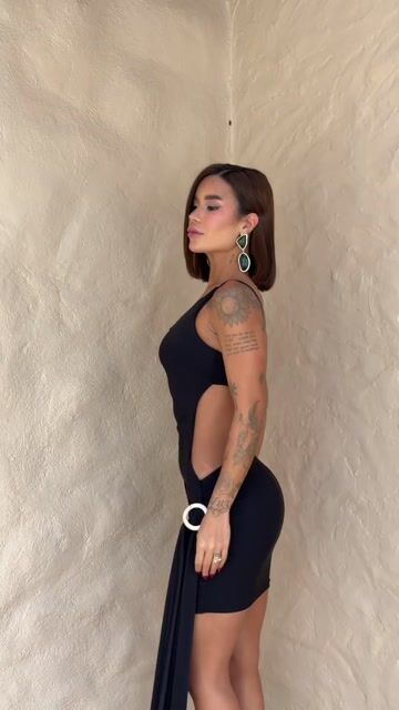 Vídeo de VESTIDO SIMARIA - PRETO