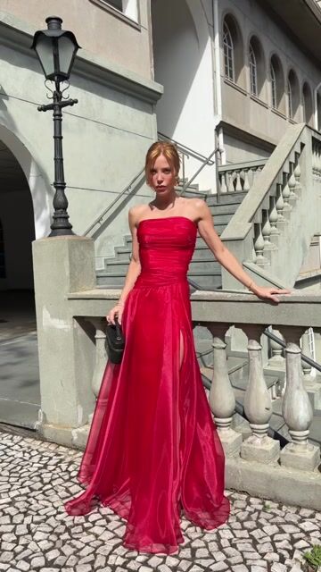 Vídeo de Doll Dress - Vestidos de Festa 