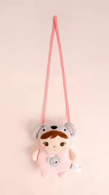 Video de METOO DOLL - BOLSA COM ALÇA MINI 20CM KEPPEL KOALA