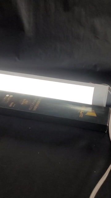 Vídeo de Brilanze Iluminação