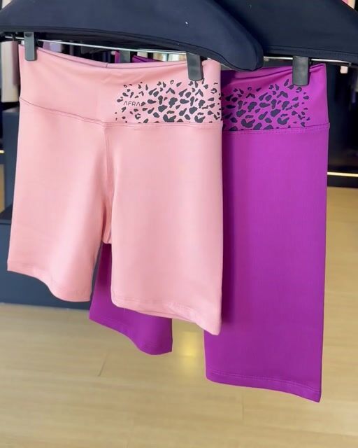 Video de SHORT LUISA