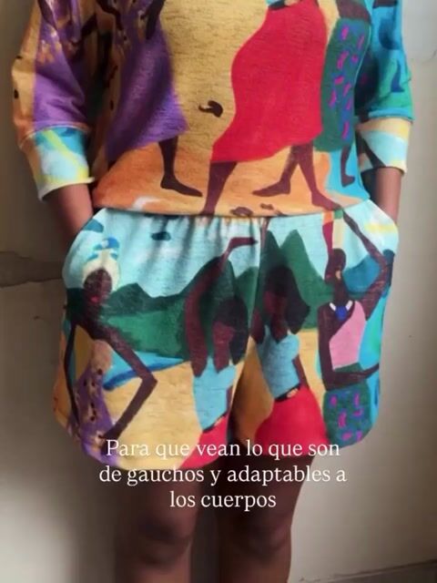 Video de PREVENTA Short crepe tejido de punto - Entrega 27 de Agosto