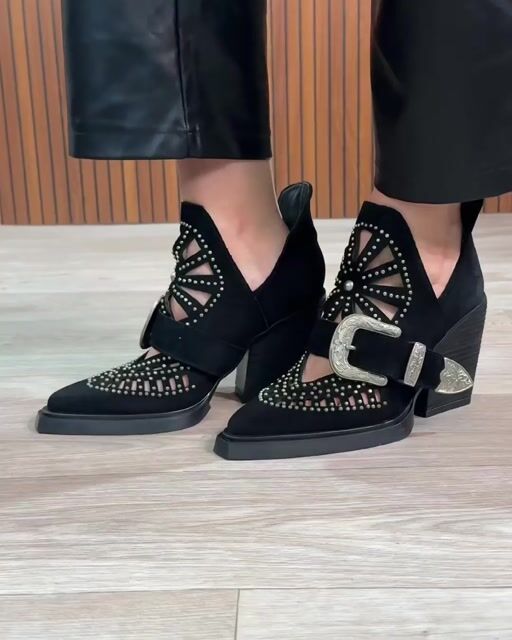 Video de QUEEN CUERO GAMUZADO NEGRO
