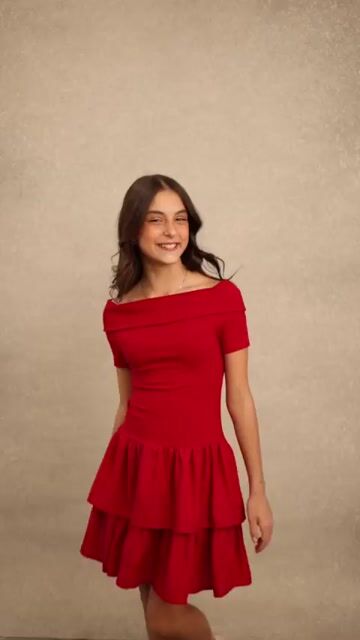 Video de Vestido em Malha e Viscose Iris 9000