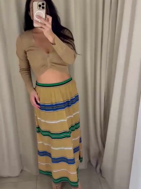Video de Saia Coven em Tricô - Listrada - Tam P