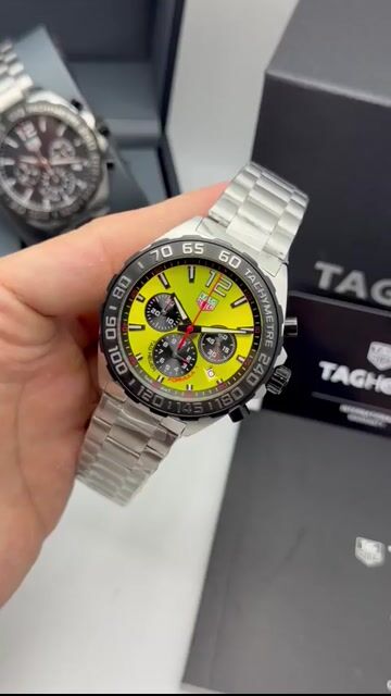 Video de TAG Heuer Fórmula 1 44mm - AÇO/MOSTRADOR AMARELO