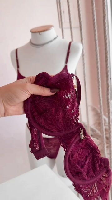 Vídeo de La Belle Lingerie