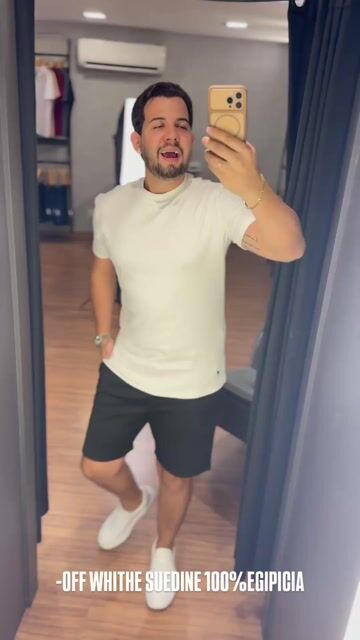 Video de Camisa Gola Média Suedine Egipicio Canguru - Off Whithe