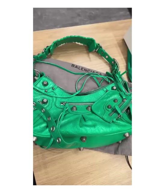 Vídeo de Bolsa Balenciaga Le Cagole S Verde