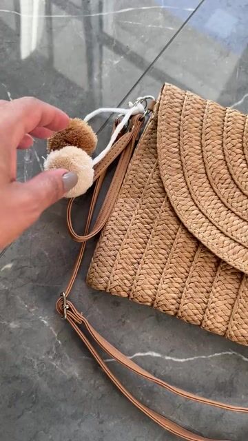 Vídeo de Bolsa Palha Primavera Verão Praia Passeio Alça Pompom Palha Nude