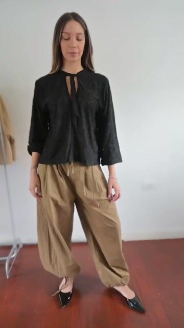 Video de Pantalón Coral Caqui