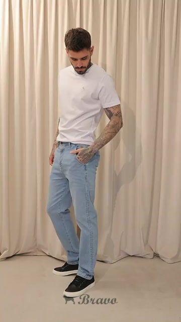 Video de Pantalón chino denim Carter Light blue
