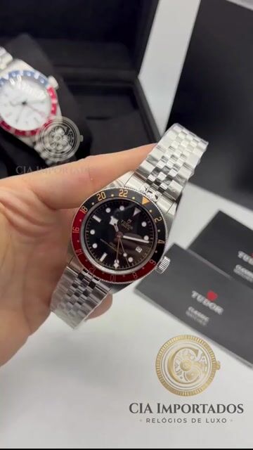 Vídeo de Black Bay GMT Relógio Premium Preto Masculino | CIA IMPORTADOS