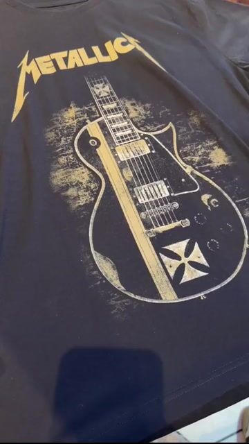 Vídeo de Camiseta Metalica Guitar
